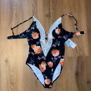 New one piece/ Cupshe